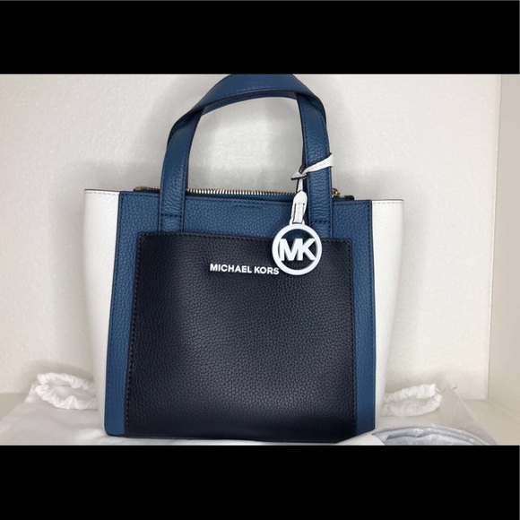 Authentic Michael Kors purse
